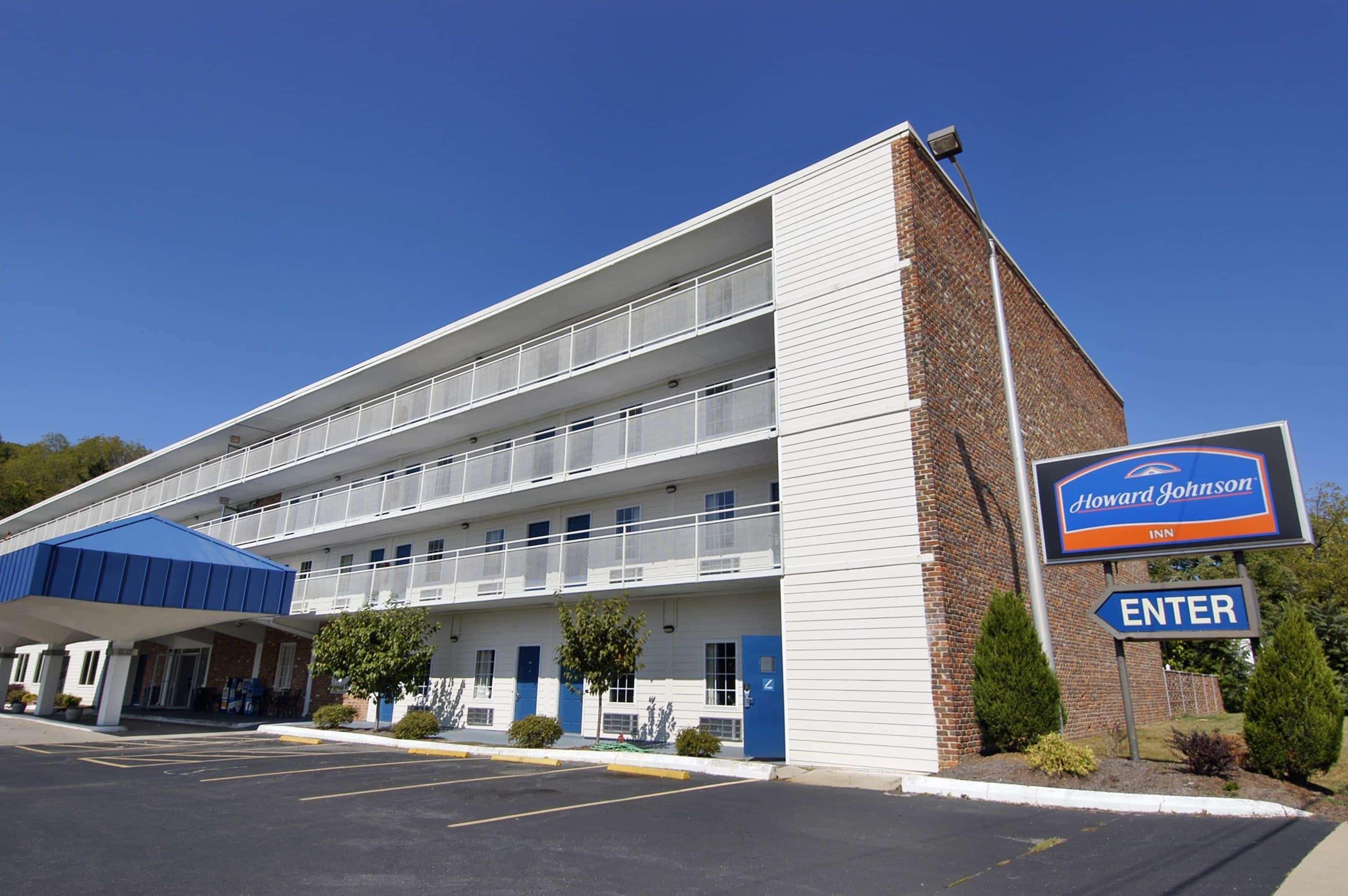 Howard Johnson By Wyndham Staunton Luaran gambar
